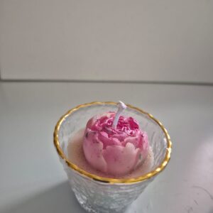 Vela flor en frasco dorada